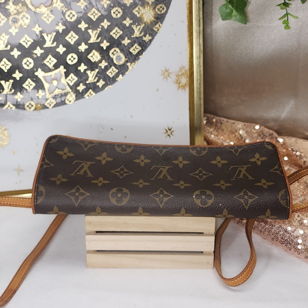 Authentic Louis Vuitton Twin Pouchette GM with Dust Bag & Paperwork - Picture 7 of 17